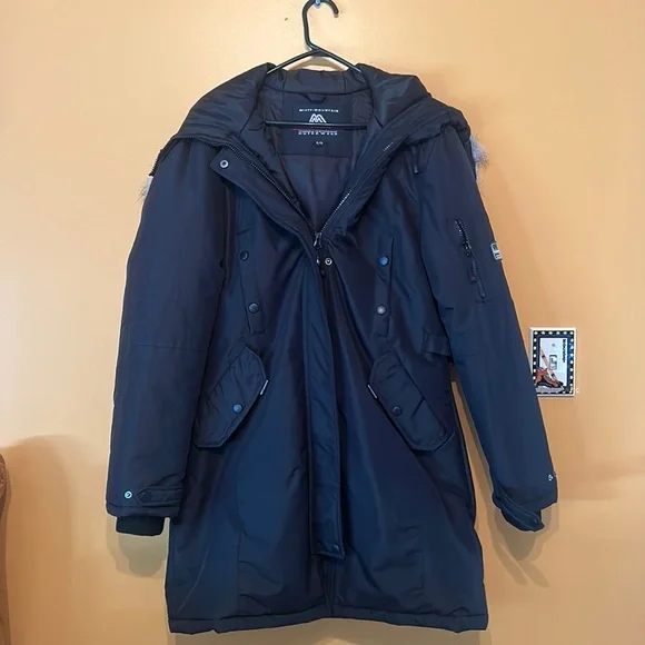 Women’s Size XL Winter Jacket - Picture 1 of 6